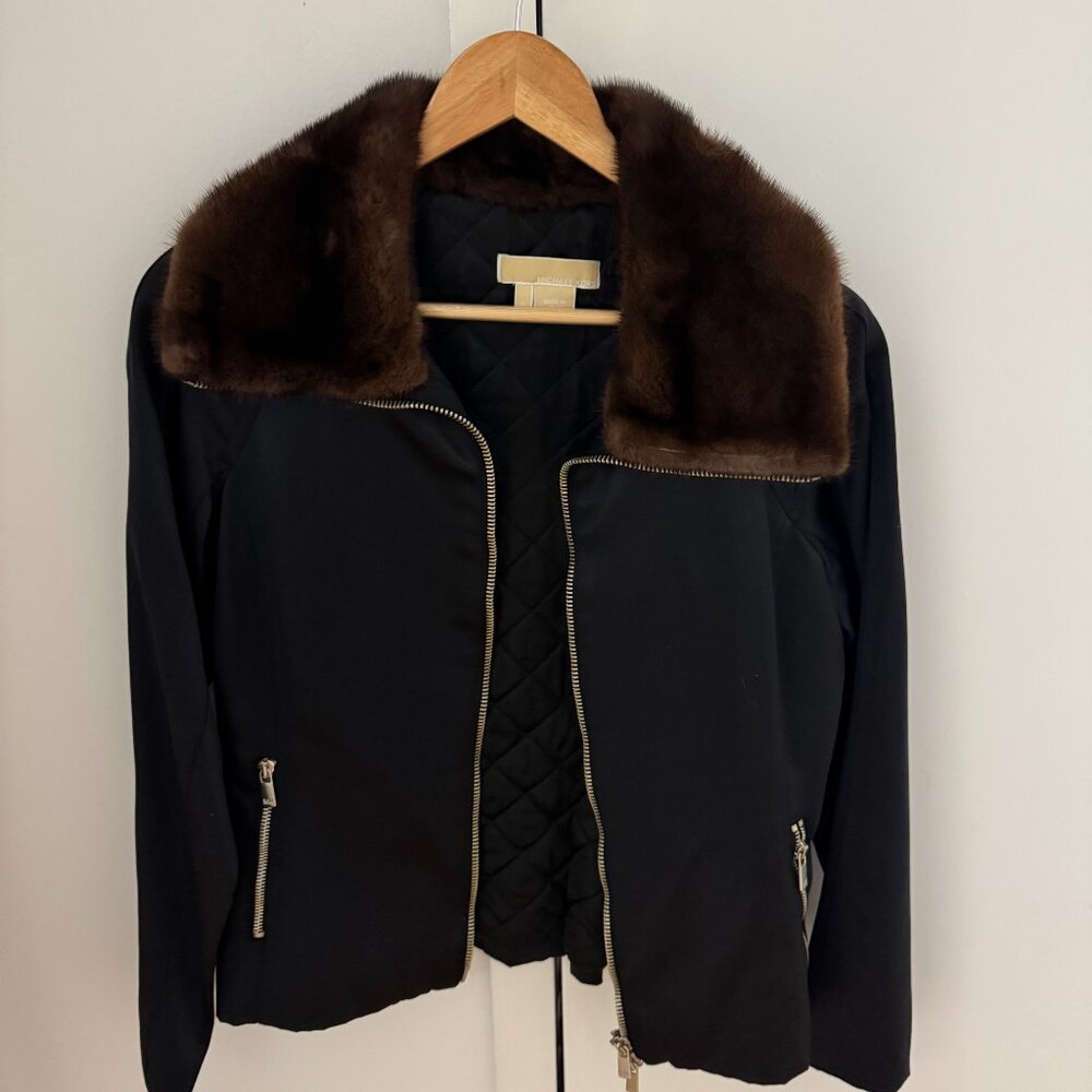 Michael Kors Black Zip Jacket w/ Faux Fur Collar | Size 6